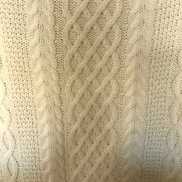 Royal Knights NWT Cable Knit Ivory Med Pullover - Picture 3 of 5